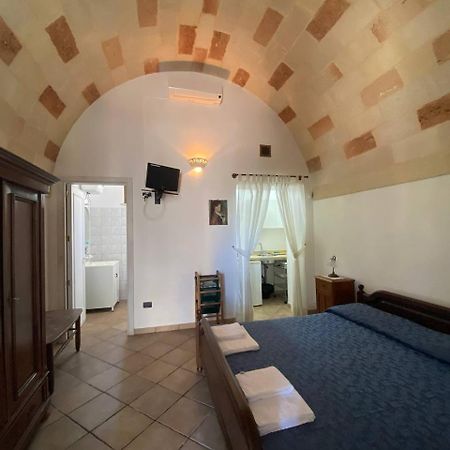 Masseria Montanari Carpignano Salentino Eksteriør bilde