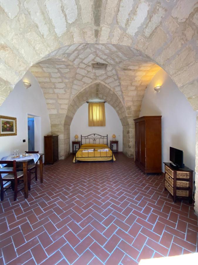 Masseria Montanari Carpignano Salentino Eksteriør bilde