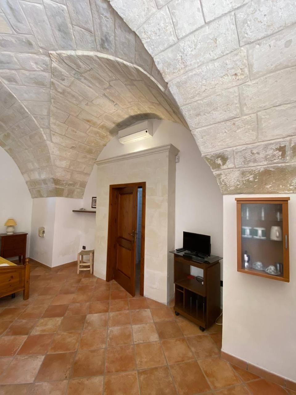 Masseria Montanari Carpignano Salentino Eksteriør bilde